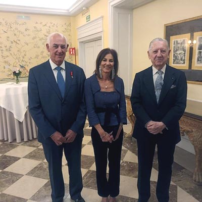 Don Fernando Juste (Solar de Tejada), Teresa de Donesteve (Vizcondesa de Pegullal) y Don Manuel Pardo de Vera  