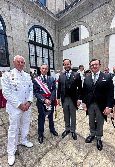 El Alcalde Mayor con Don Santiago de León Domecq y Don Marcelo Maestre de León